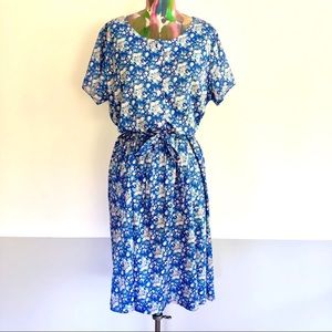 🦋VINTAGE Floral Short Sleeve Dress with Belt